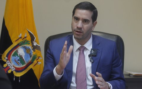 El ministro de Transporte y Obras Públicas, Roberto Luque.