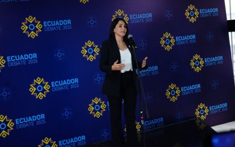 Luisa González vuelve a un debate presidencial, es su tercera vez.