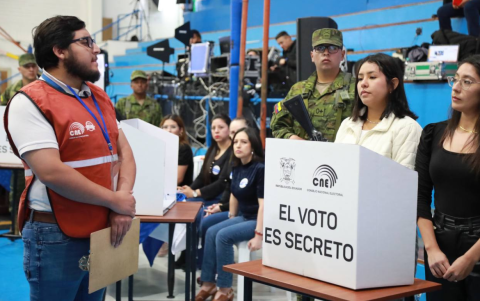 Más de 287.000 personas, entre estudiantes, empleados y servidores públicos, conformarán las juntas designadas por el CNE para las próximas elecciones