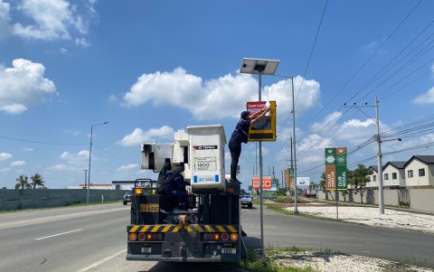 Personal de la CTE clausuró radares de velocidad en varias zonas de Daule, este lunes 20 de enero.