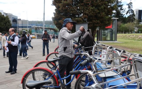 En la Naciones Unidas había una estación que era conexión con el Metro de Quito.