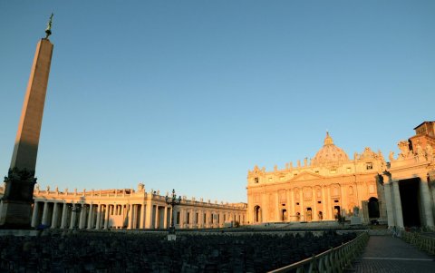 Una vista de la Plaza de San Pedro en la Ciudad del Vaticano.