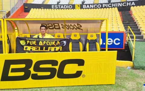 Mollocana es el fundador de la barra Sur Oscura El Coca.