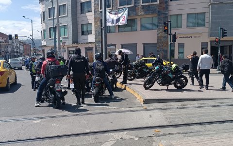 Delitos. En zonas como la Chola Cuencana, que se conectan con el Centro Histórico, hay ya quejas por robos, disturbios y prostitución.