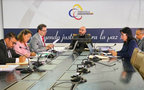 Mario Godoy preside el Pleno del Consejo de la Judicatura.