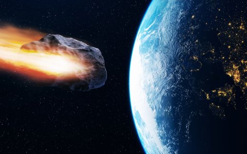 Referencial. El asteroide 2024 YR4 tiene una probabilidad del 1.2-1.6% de impactar la Tierra en 2032, con Ecuador en su posible trayectoria.