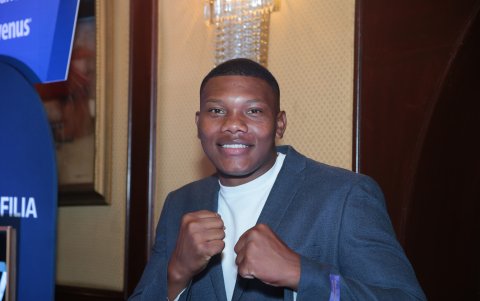 GALA OLIMPICA 2024. MEJORES DEPORTISTAS DE LA TEMPORADA. BANKERS CLUB. ENTREVISTAS PERIODISTA: CHRISTOPHER MONTALVAN . AG-EXTERNOS.