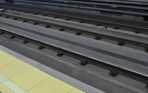 Dos fisuras se formaron en los carriles del Metro entra las estaciones La Magdalena y El Recreo