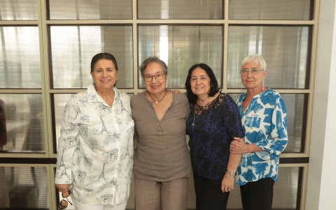 Chichi Laad, Silvia González, Janeth Luna y Susana Medina.