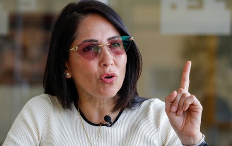 La candidata del correísmo, Luisa González.