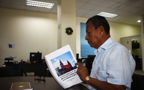 Los textos de Villón buscan rescatar la historia de Santa Elena. El lanzamiento será para julio de 2025.