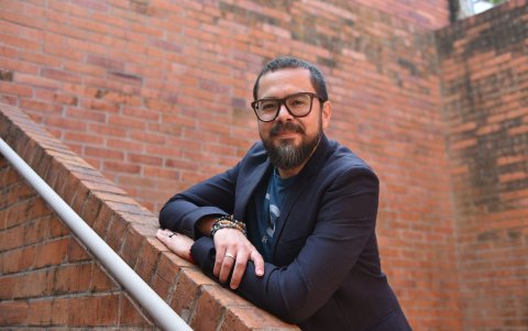 El empresario implementó Azure, un sistema para filtrar la contaminación plástica en los ríos.