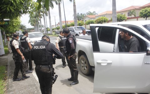 Las fuerzas especiales apoyarían las acciones de los policías y militares.