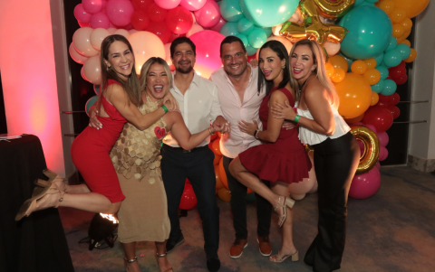 María Elena Mena, Katherine Cisneros, César Samaniego, Juan Pablo Molina, Rossana Chang y Susan Loor.