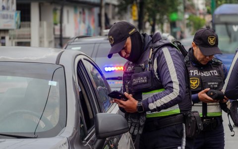 El 17 de febrero, agentes de la AMT realizaron controles del uso del carril exclusivo en varios puntos de la ciudad.