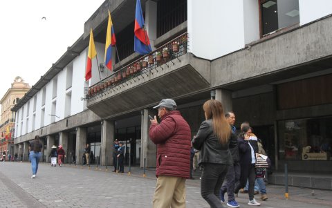 Uno de los problemas que consideran especialistas es que hay un exceso de burocracia en el Municipio.