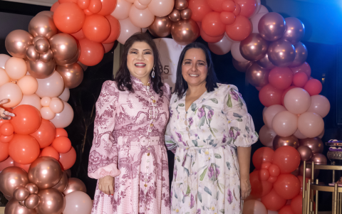 Connie Man-Hing y Wendy Orellana, las organizadoras.