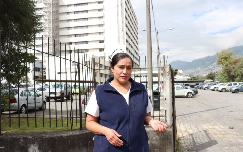 Mónica Barragán atendió como enfermera en el Hospital Eugenio Espejo, en Quito.