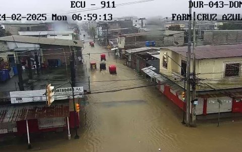 En las cámaras del ECU 911 quedó registrado como se encontraban la mañana de este 24 de febrero las avenidas Jaime Nebot y Amazonas, en Durán.