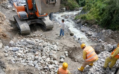 La Prefectura trabaja en 19 frentes junto a municipios y gobiernos parroquiales.
