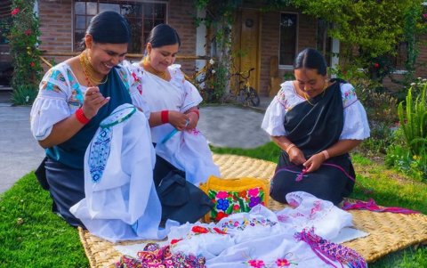 Capacitación. La ONG Maquita trabaja directamente con las mujeres del agro dando talleres para mejorar su calidad de vida.