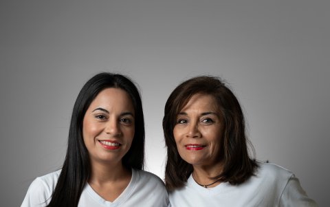 La emprendedora Marjorie Maridueña y su hija Rebeca son creadoras de 'Smaak & Co'.