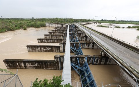 Peligro. En este sitio, donde está ubicada la derivadora Cañar, dos bandas de delincuencia organizada se disputan por el lindero.