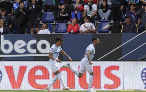 Ismael Díaz convirtió el gol al minuto 90'+4 para Universidad Católica ante IDV