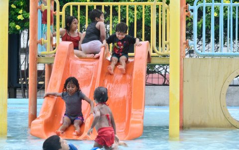 Piscinas. Los menores fueron los que más disfrutaron de los parques acuáticos.