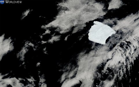 - Esta fotografía satelital tomada por el satélite de la NASA entre el 12 de enero de 2025 y el 31 de enero de 2025 muestra el iceberg A23a (CR) a la deriva hacia las Islas Georgias del Sur