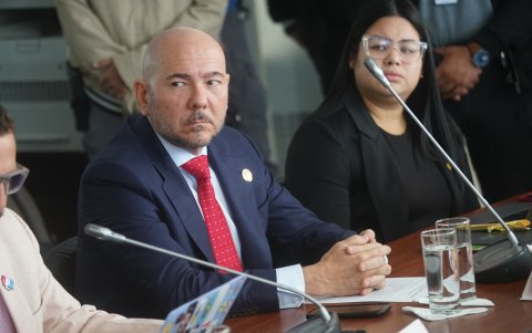 El ministro Gian Carlo Loffredo durante su comparecencia en la mesa de Seguridad.