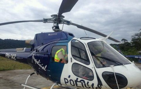El 25 de abril de 2014, un helicóptero de la Policía aterrizó en el pueblo ancestral de Sarayaku, Pastaza, para constatar la presencia de políticos opositores al régimen de Rafael Correa.