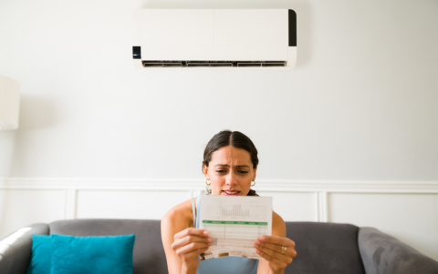 Descuento en las facturas de luz para los ciudadanos afectados por las lluvias en Ecuador.