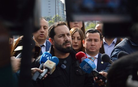 Adrián Castro, asambleísta por Azuay, fue uno de los tres denunciantes de la bancada oficialista.