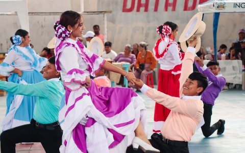 La danza es un baile que se destaca por sus movimientos y representa la identidad de los pueblos.