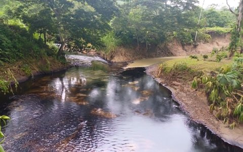 Derrame de petróleo en Esmeraldas