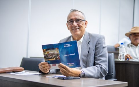 Profesor Franklin Ormaza, oceanógrafo de la ESPOL, advierte sobre los riesgos de la 