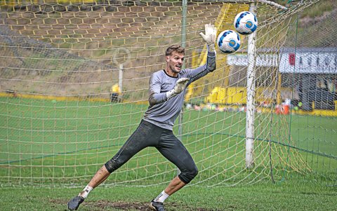 Javier Burrai jugó cinco temporadas en Barcelona SC.