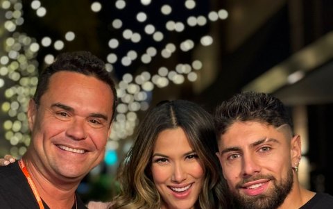 Julián con La Caramelo y Beta.