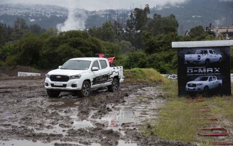Durante el encuentro, los asistentes comprobaron la evolución de nueve generaciones diseñadas para desafiar cualquier camino.
