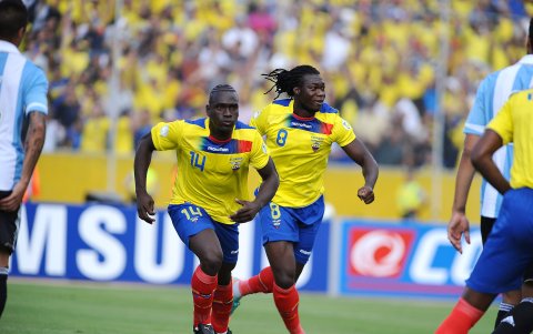 El Mortero Castillo disputó con la Tri eliminatorias y el Mundial Alemania 2006.