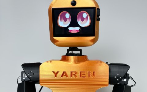 Robot. El robot humanoide puede entablar una conversación con el paciente, e interactuar gestualmente con sus respuestas.