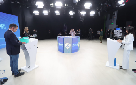 En el debate presidencial se enfrentaron Luisa González y Daniel Noboa.