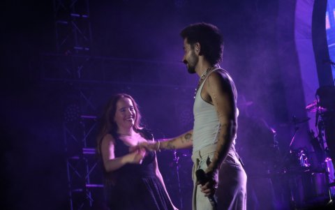 Los esposos y músicos demostraron su complicidad sobre el escenario.