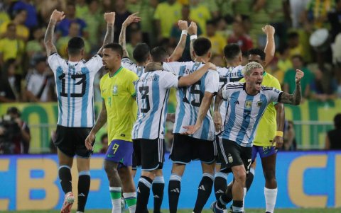 Argentina y Brasil chocarán en el estadio Monumental.