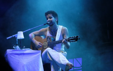 Cuatro, es el nombre del disco que actualmente promociona el artista