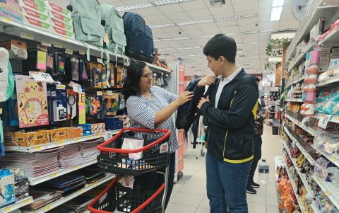 la cadena de supermercados ofrece descuentos especiales para este regreso a clases desde el 1 de abril hasta el 31 de mayo