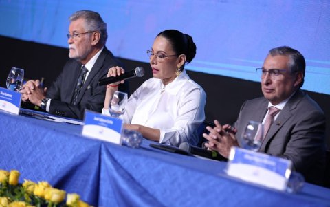 Ente las reformas propuestas está repensar el rol del Consejo Nacional Electoral (CNE), actualmente presidido por Diana Atamaint.