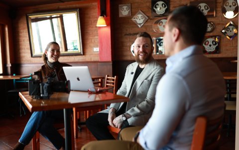 Entrevista de Daniel Habif al presidente Daniel Noboa y la primera dama Lavinia Valbonesi.