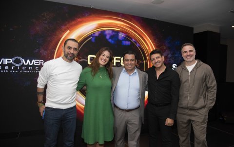Los expositores del evento, David Rodríguez, Jimena Velásquez, Alvaro Fuentes, Frank D’Costa y Roberto Manrique.